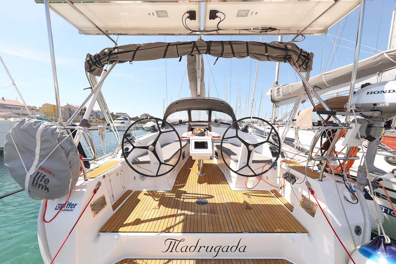 Bavaria Cruiser 41 Style — photo 6