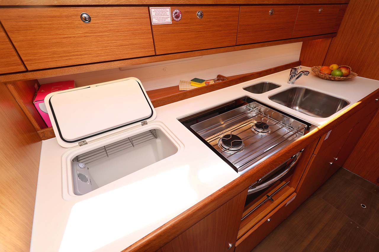 Bavaria Cruiser 41 Style — photo 16