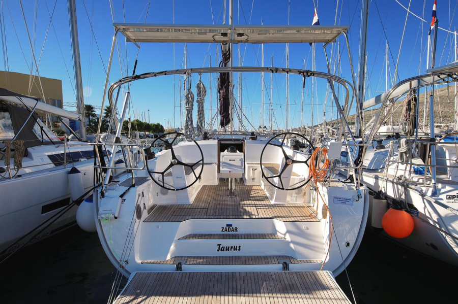Photo #1 - Bavaria Cruiser 46 - 4 cab. (Taurus) en Marina Kornati - 31440
