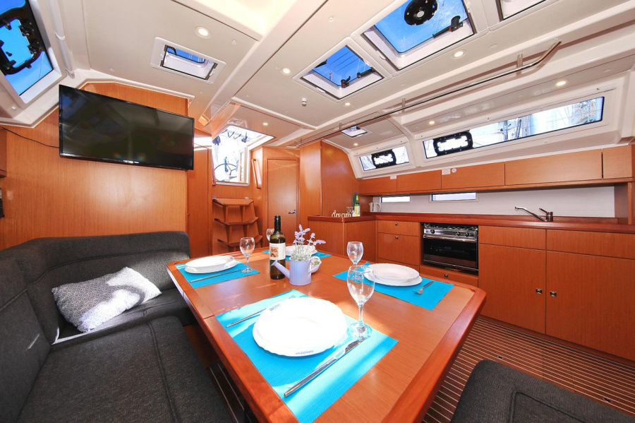Bavaria Cruiser 46 - 4 cab. — photo 9