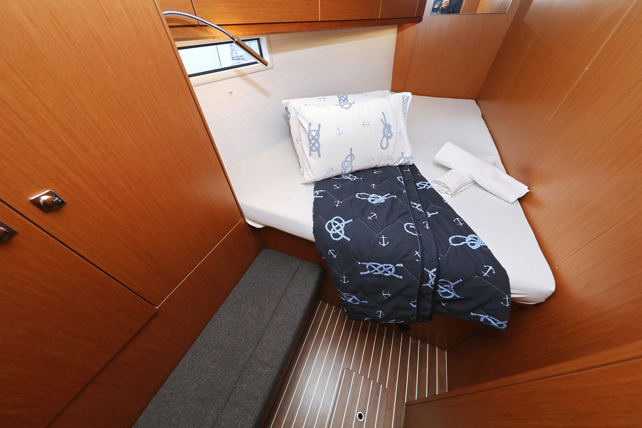 Bavaria Cruiser 46 - 4 cab. — photo 17