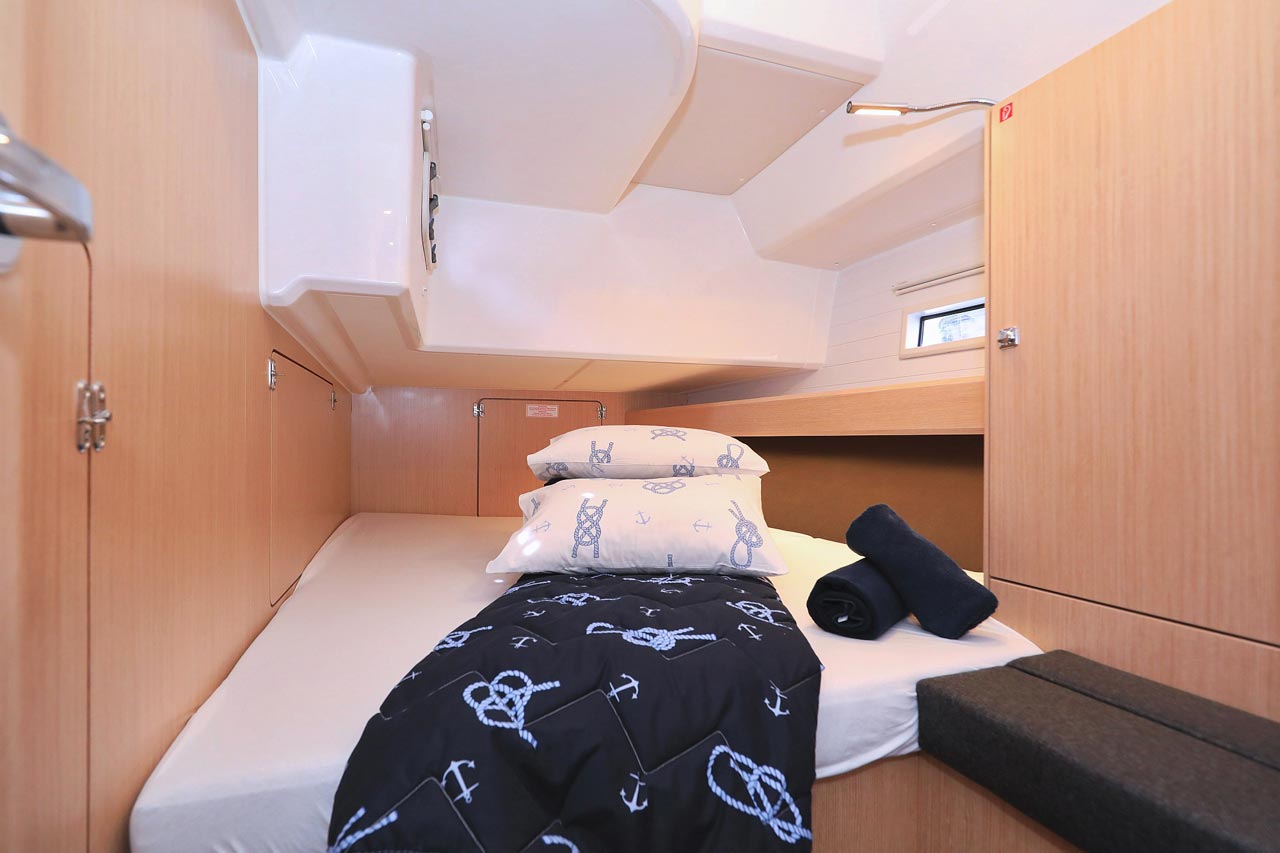 Bavaria Cruiser 46 - 4 cab. — photo 24