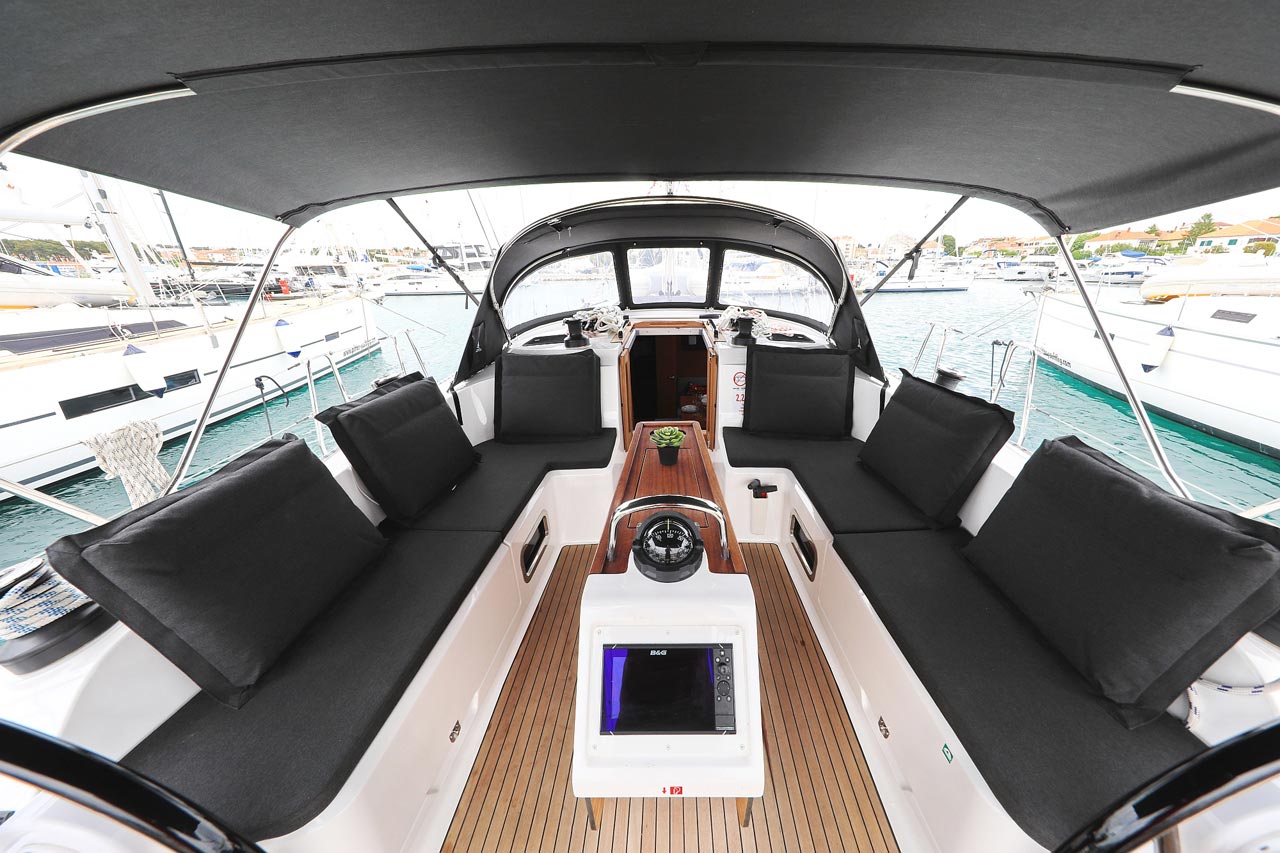Bavaria Cruiser 46 - 4 cab. — photo 9