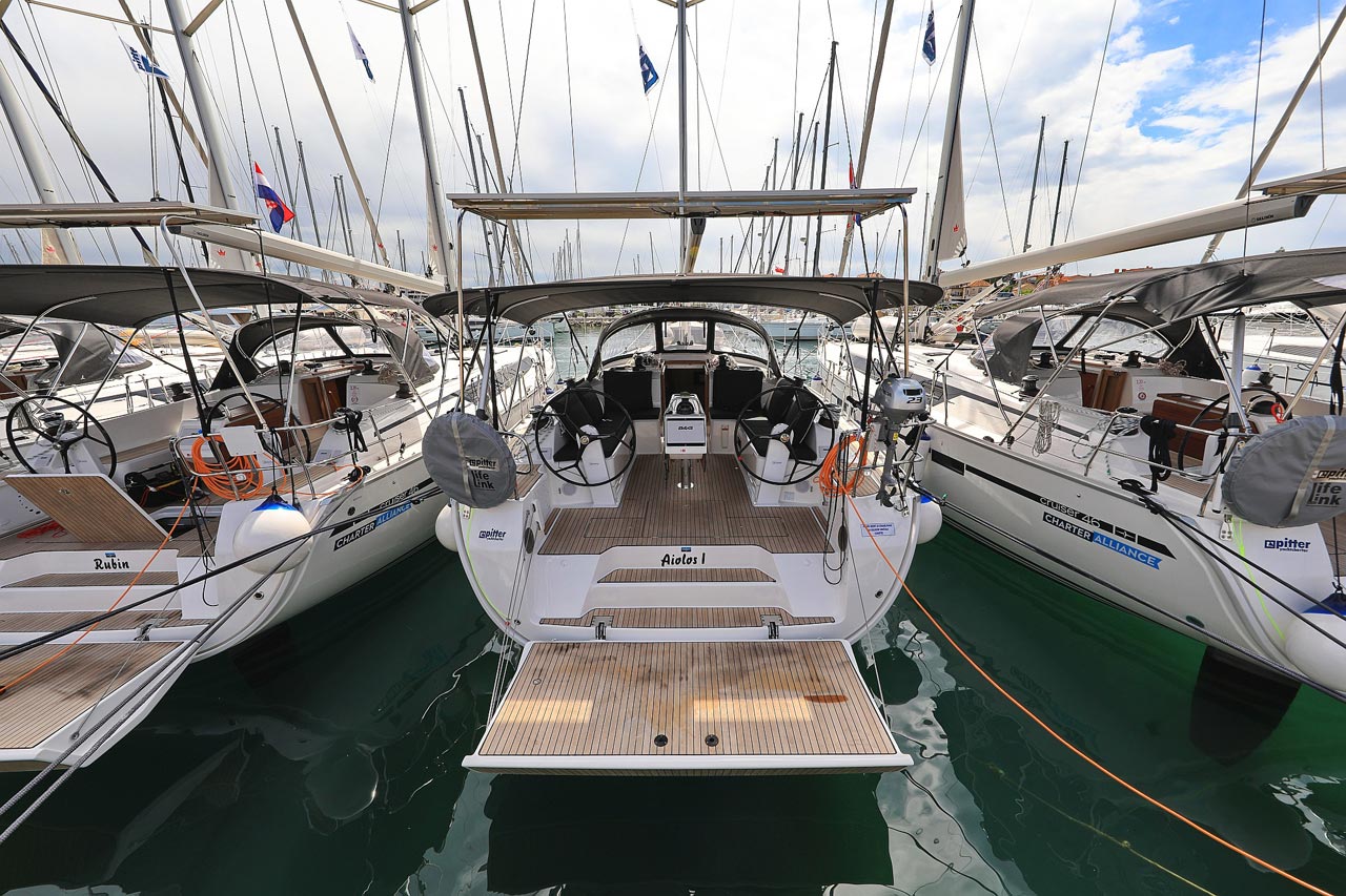 Bavaria Cruiser 46 - 4 cab. — photo 1