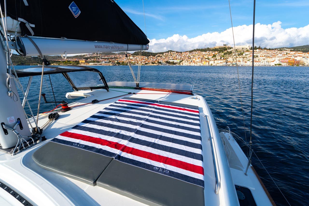Lagoon 40 - 4 + 2 cab — photo 11