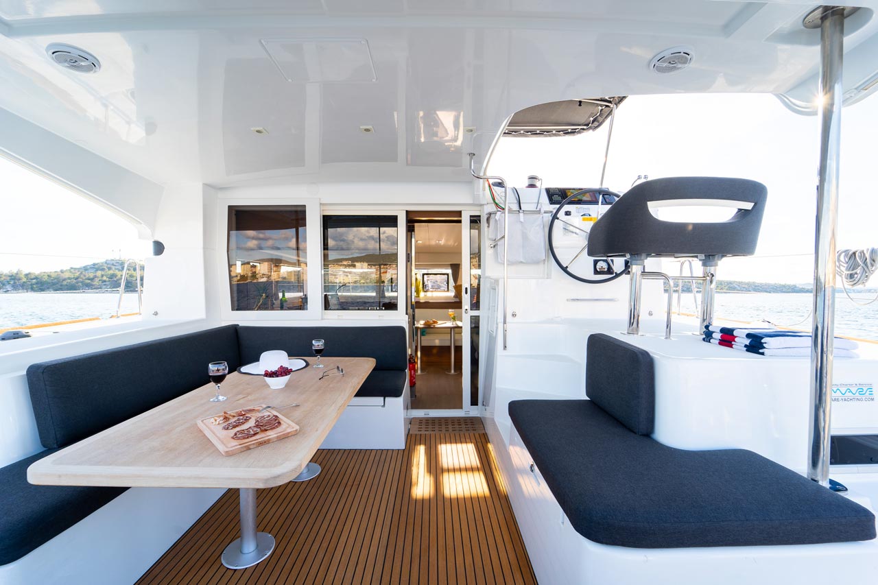Lagoon 40 - 4 + 2 cab — photo 15
