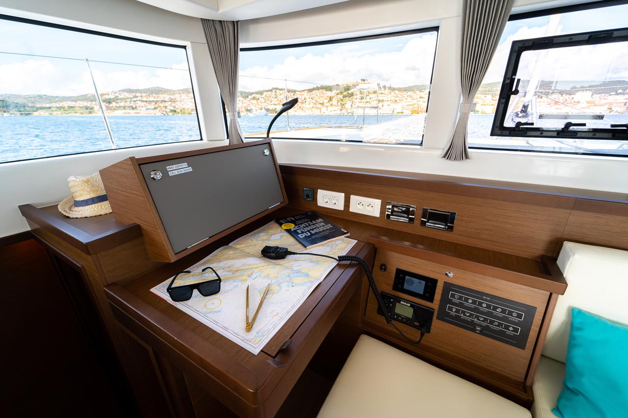 Lagoon 40 - 4 + 2 cab — photo 18