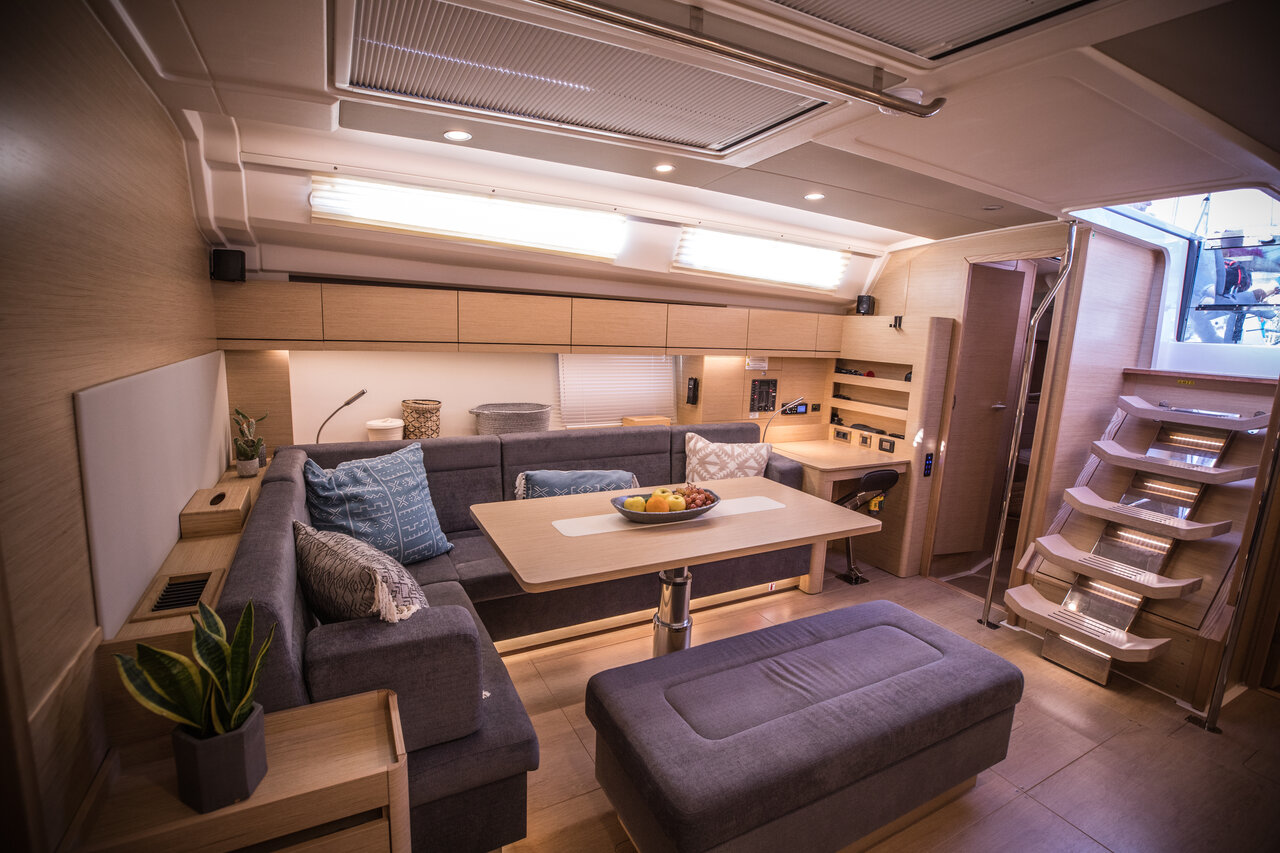 Hanse 508 - 4 + 1 cab. — photo 6