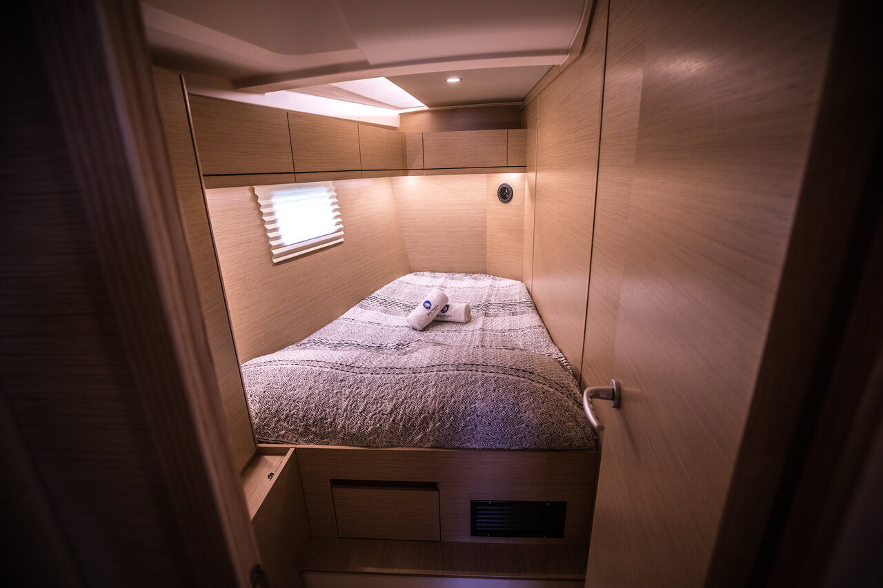 Hanse 508 - 4 + 1 cab. — photo 9