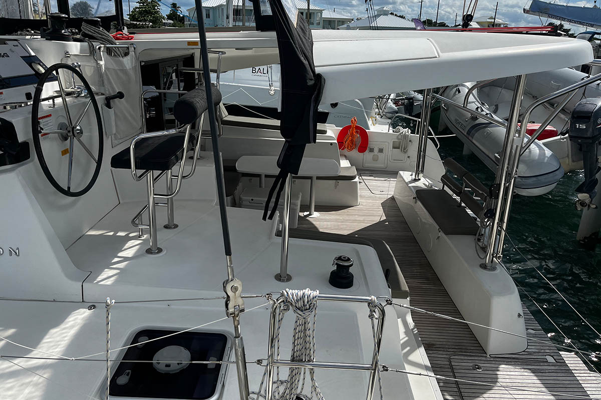 Lagoon 42 - 4 + 2 cab. — photo 5