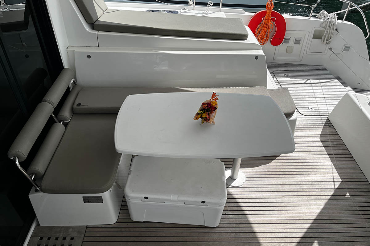 Lagoon 42 - 4 + 2 cab. — photo 7