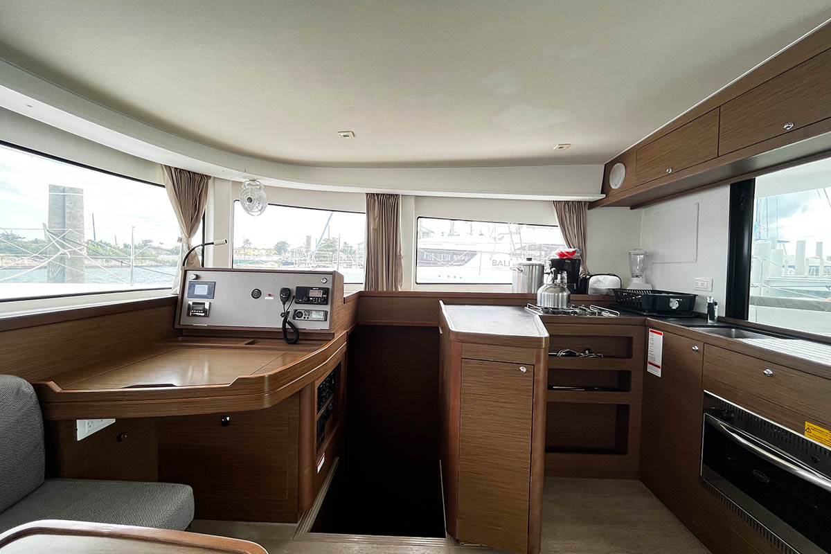 Lagoon 42 - 4 + 2 cab. — photo 15