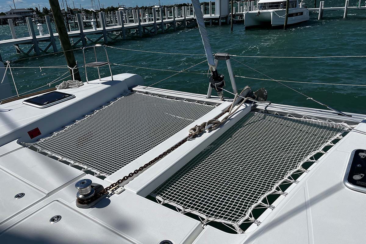 Lagoon 40 - 4 + 2 cab — photo 8