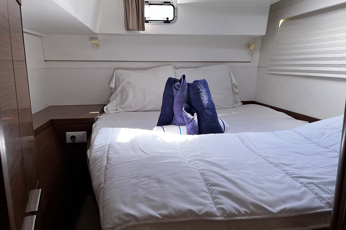 Lagoon 40 - 4 + 2 cab — photo 20