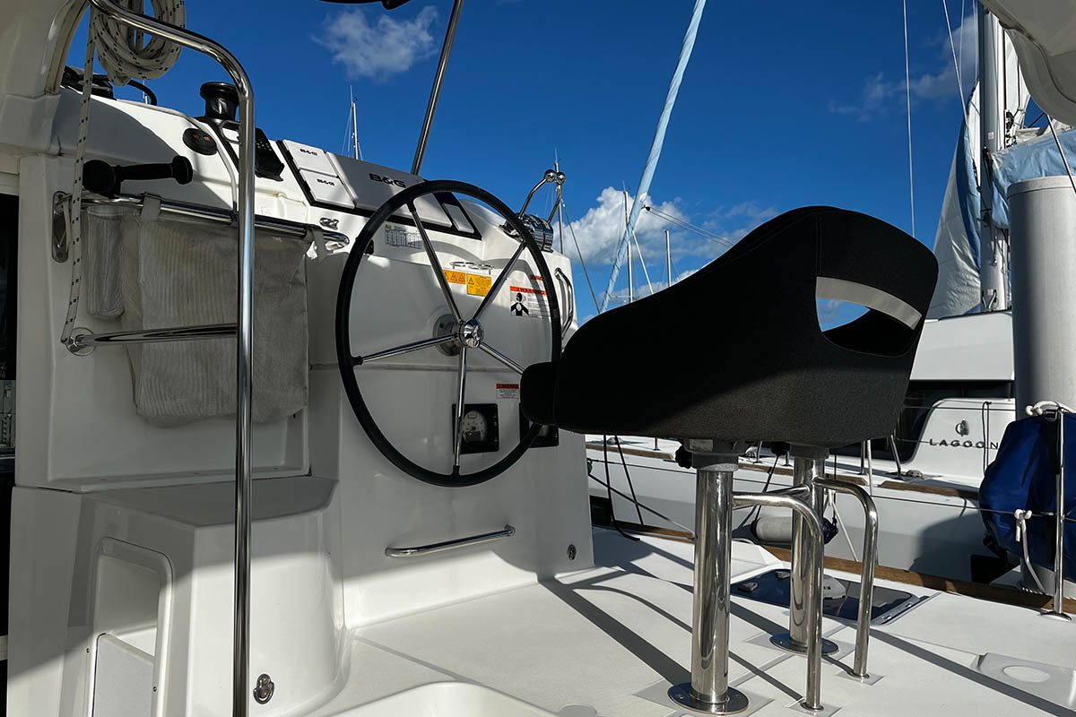 Lagoon 40 - 3 + 2 cab — photo 10