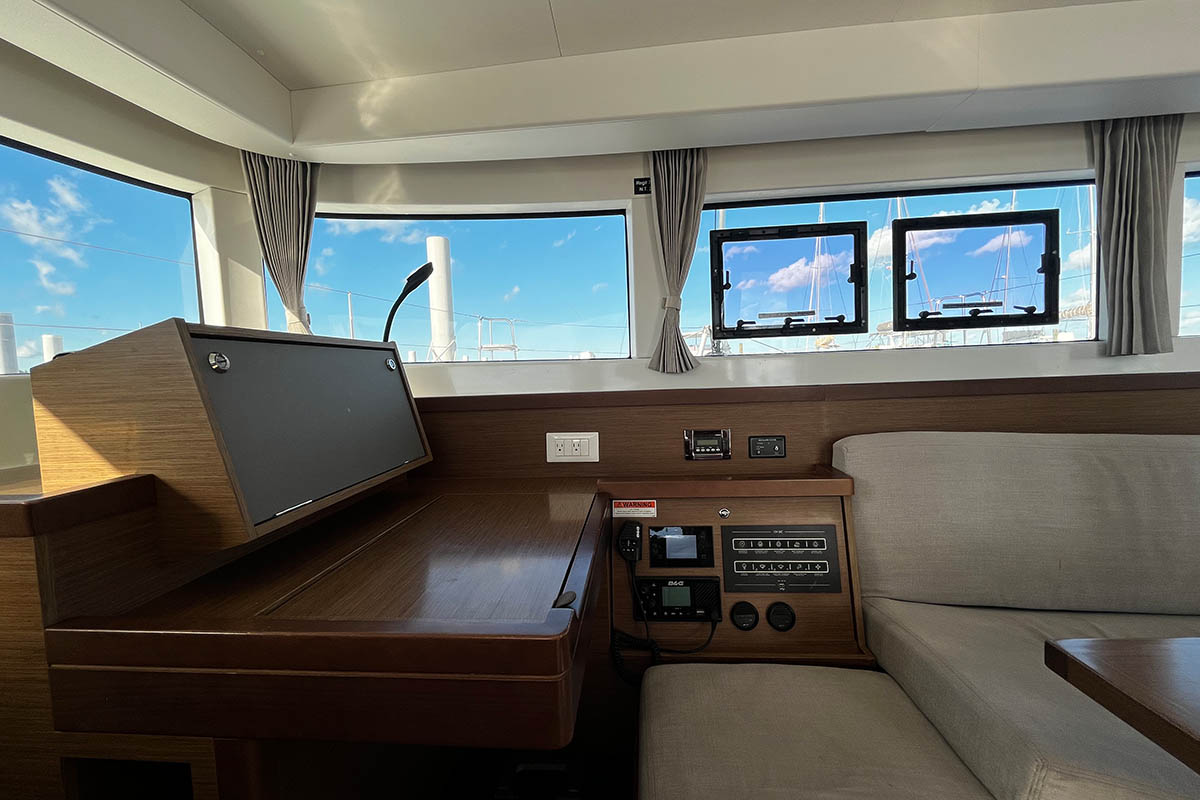Lagoon 40 - 3 + 2 cab — photo 13