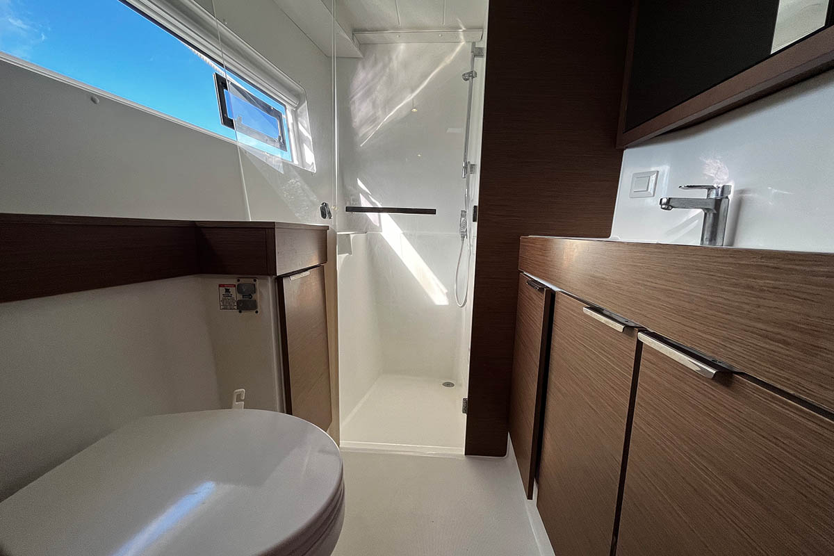 Lagoon 40 - 3 + 2 cab — photo 20