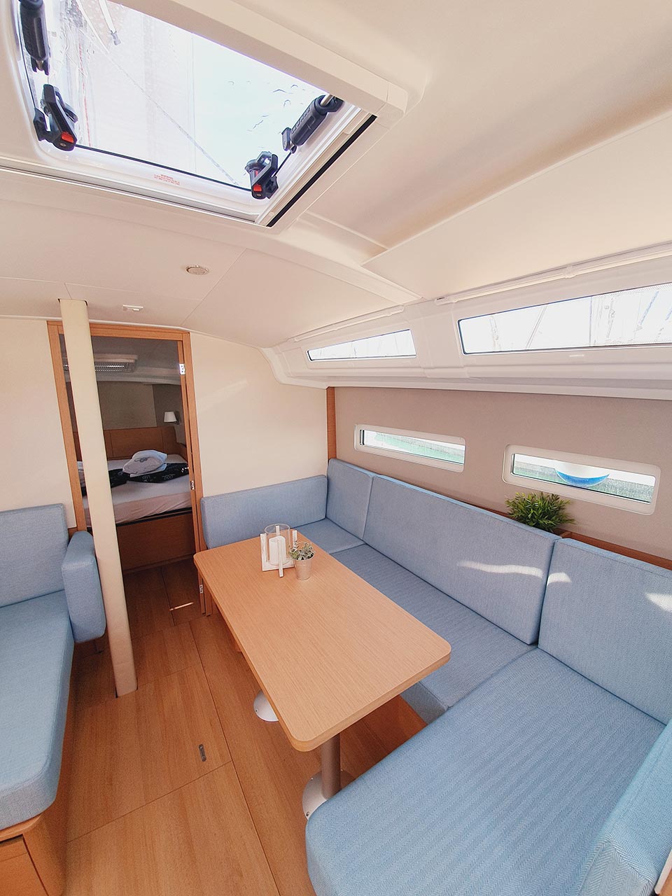 Sun Odyssey 410 - 3 cab. — photo 7