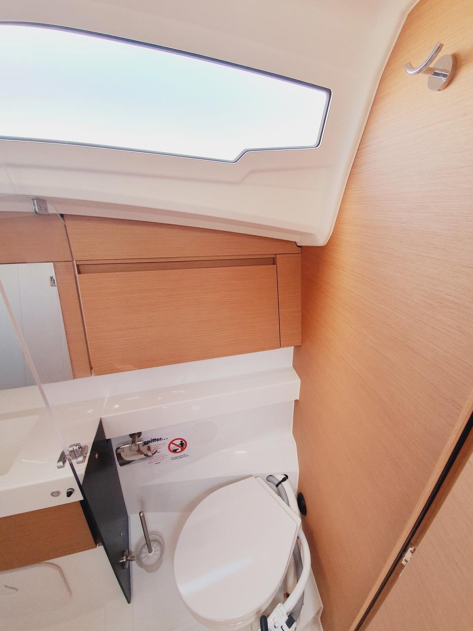 Sun Odyssey 410 - 3 cab. — photo 16
