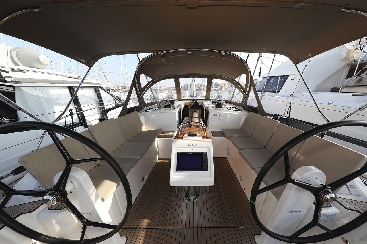 Bavaria C42 Style — photo 7