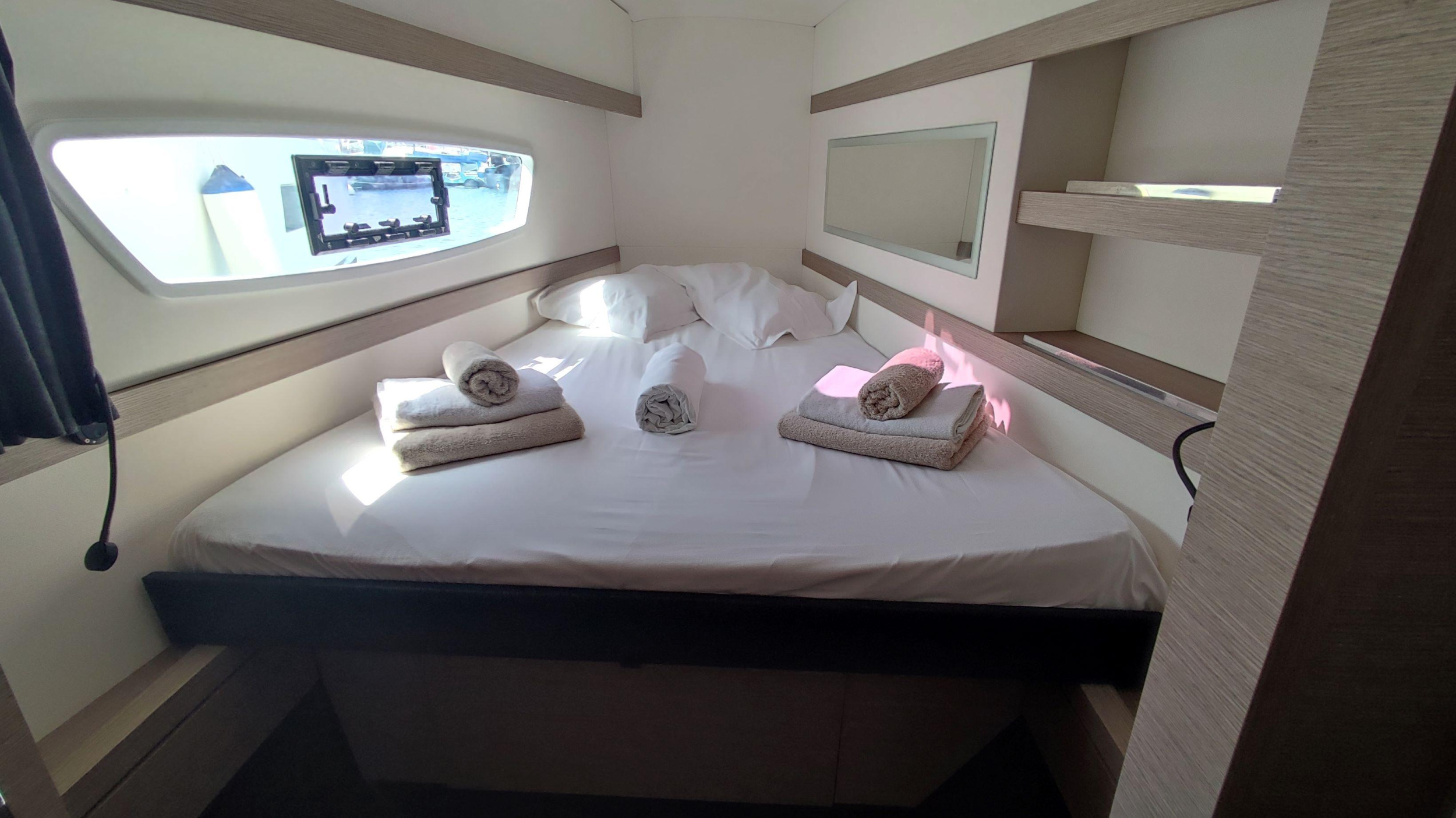 Fountaine Pajot Lucia 40 - 4 cab. — photo 16