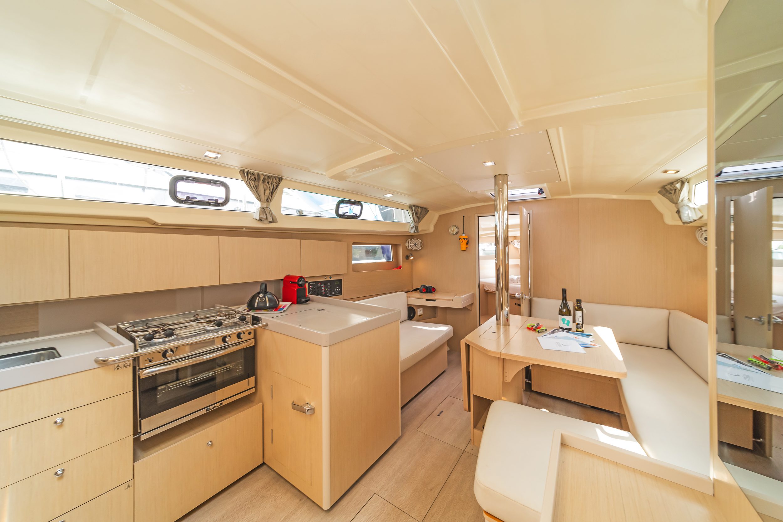 Oceanis 41.1 — photo 9