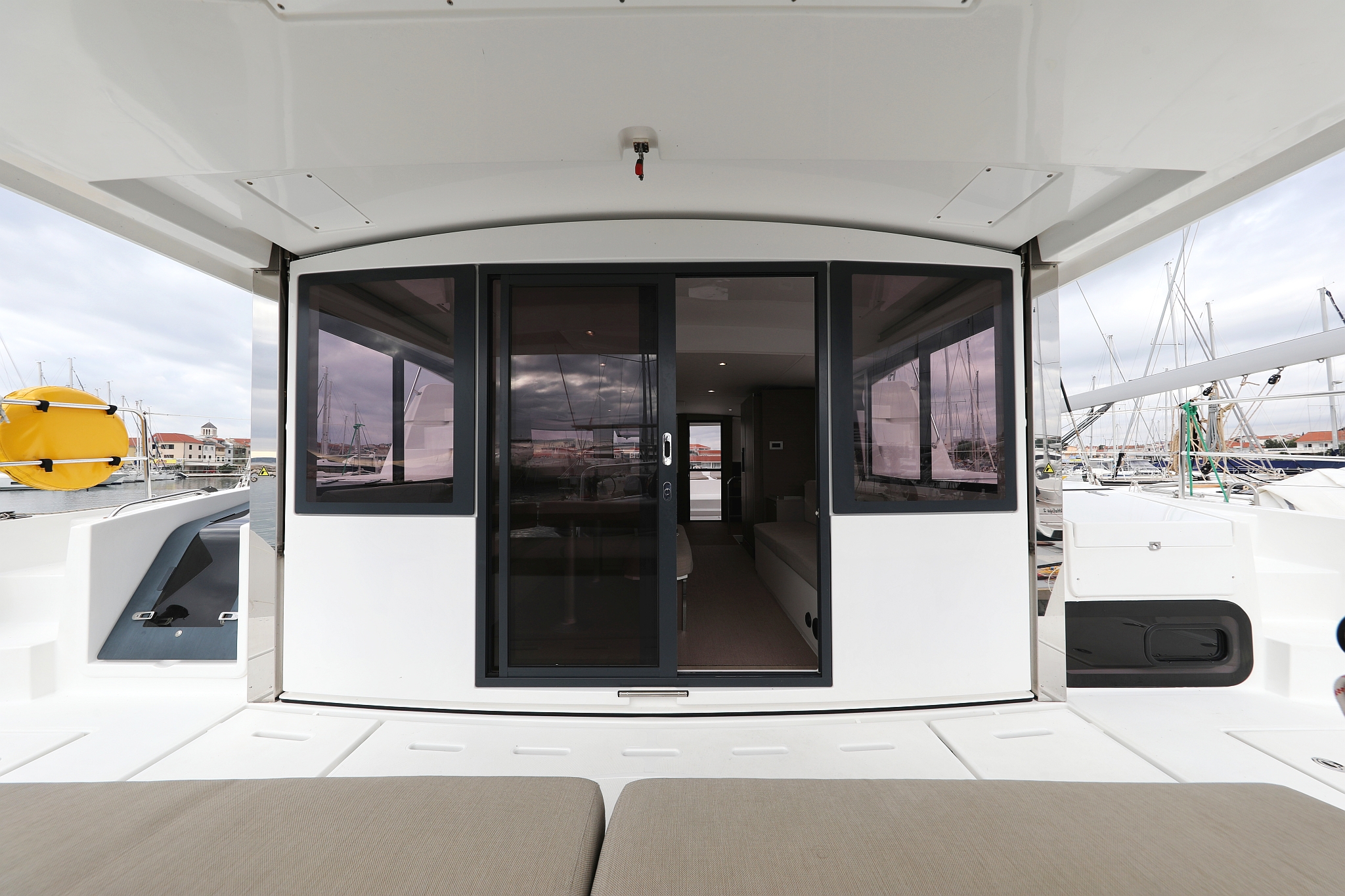 Bali 4.6 - 5 + 1 cab. — photo 6