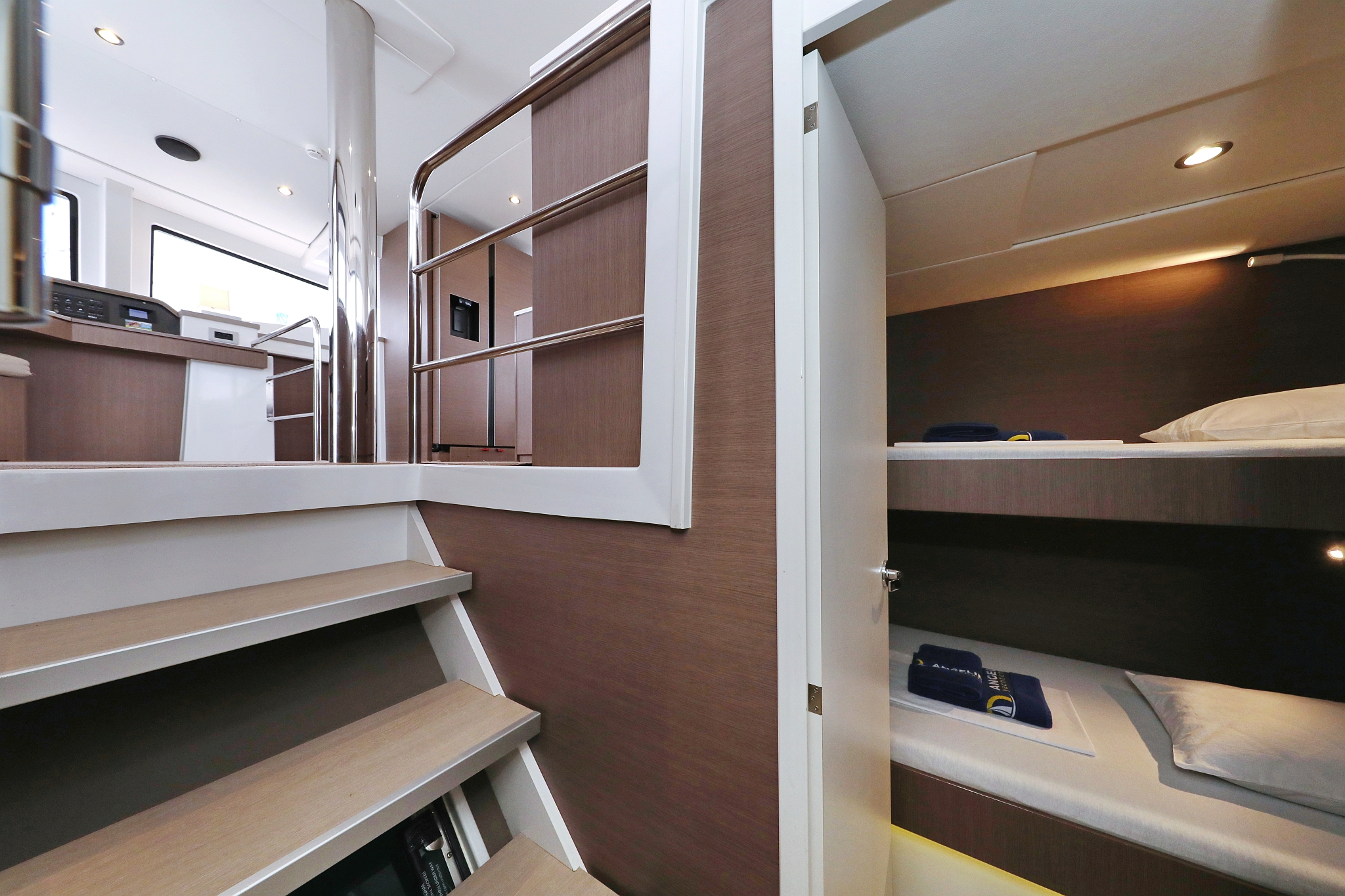 Bali 4.6 - 5 + 1 cab. — photo 22