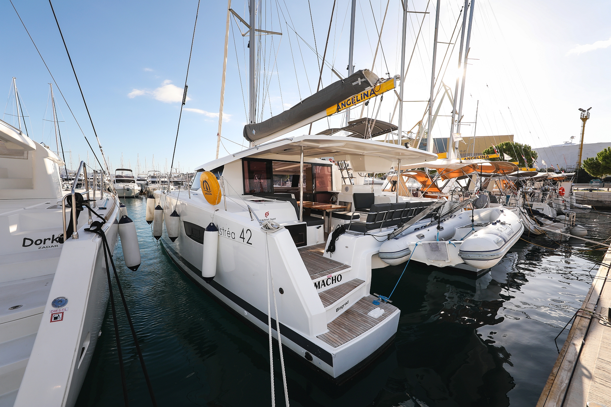 Fountaine Pajot Astrea 42 Quatuor — photo 4
