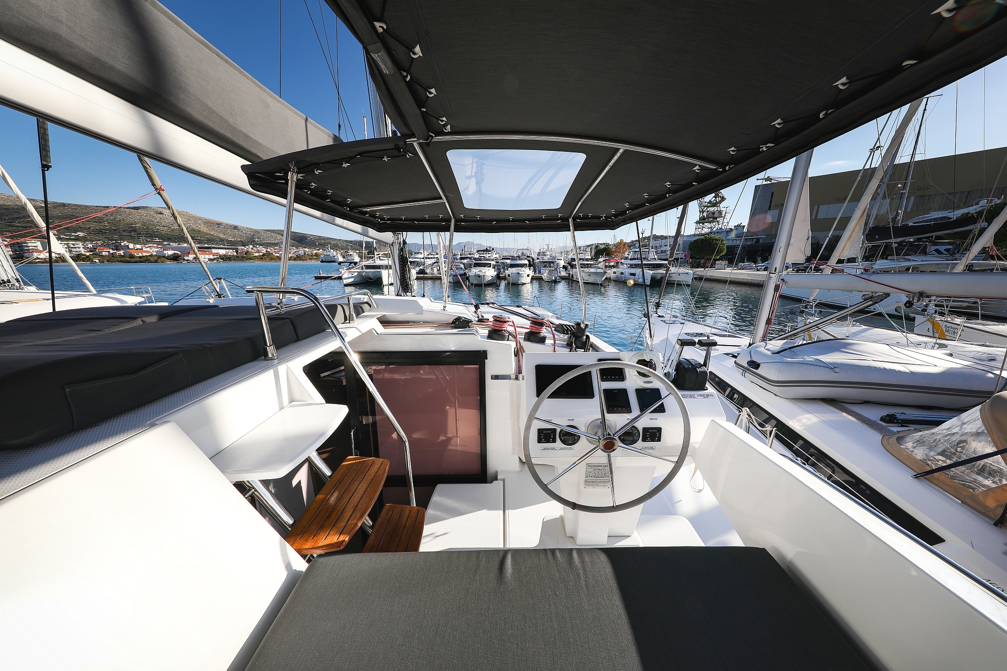 Fountaine Pajot Astrea 42 Quatuor — photo 9