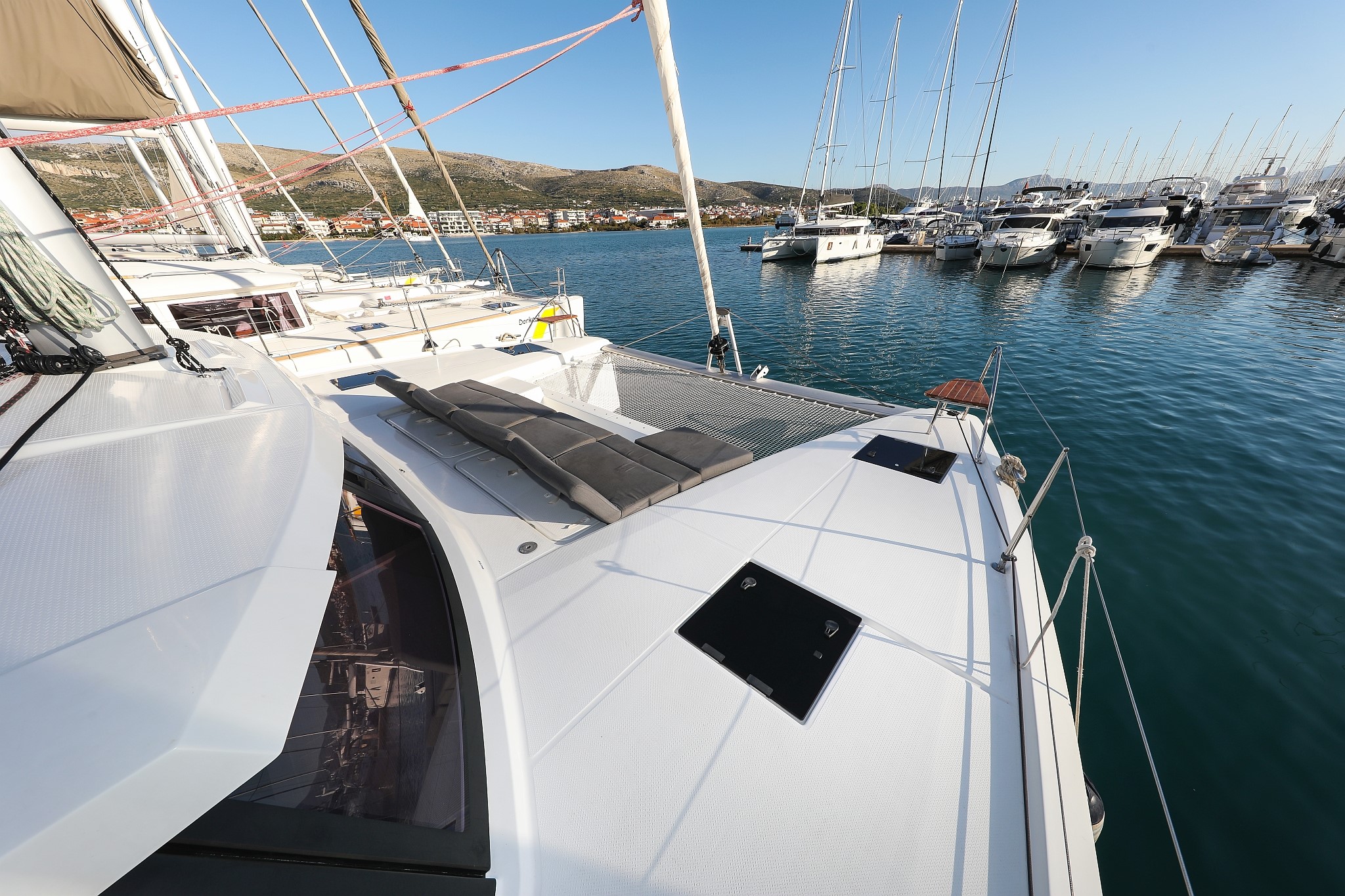 Fountaine Pajot Astrea 42 Quatuor — photo 11