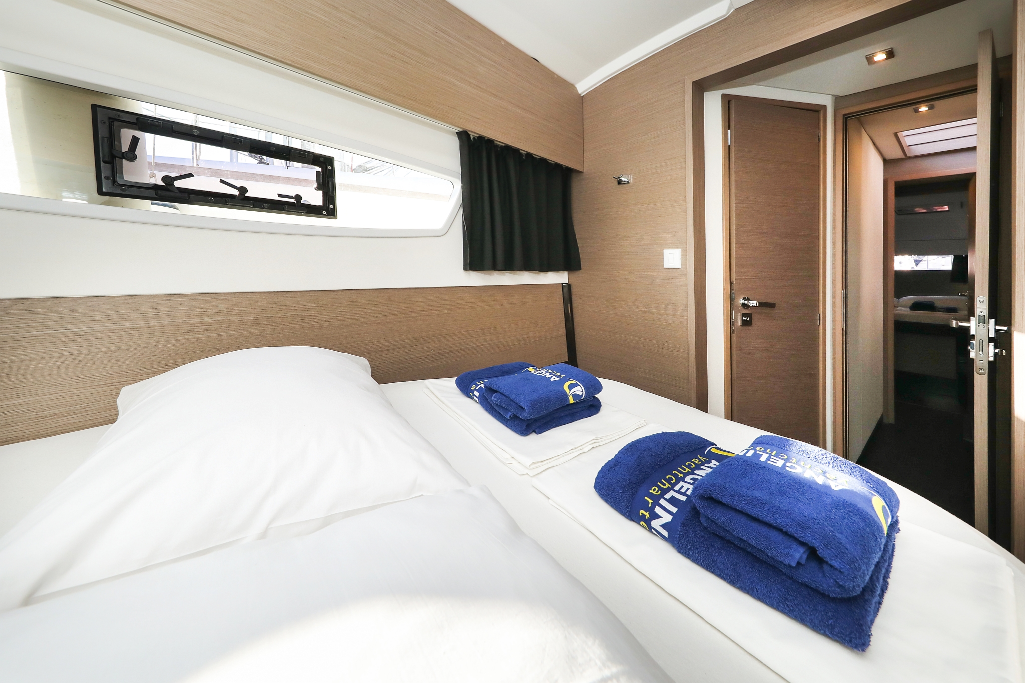 Fountaine Pajot Astrea 42 Quatuor — photo 26