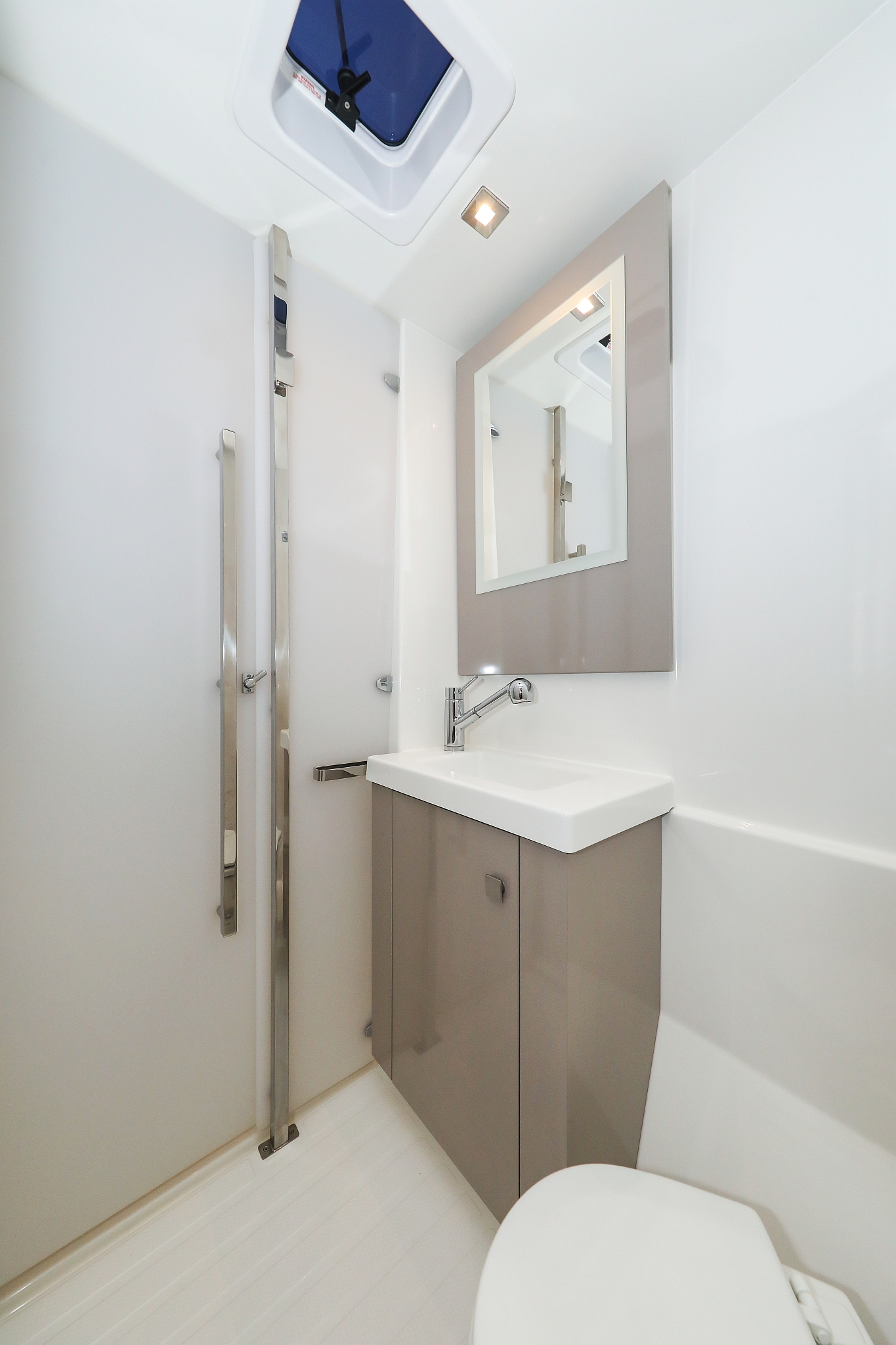 Fountaine Pajot Astrea 42 Quatuor — photo 40
