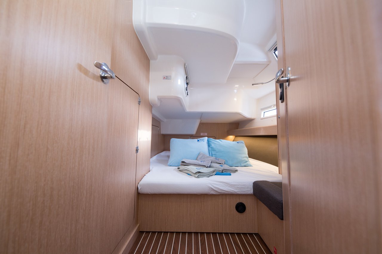 Bavaria Cruiser 51 — photo 8