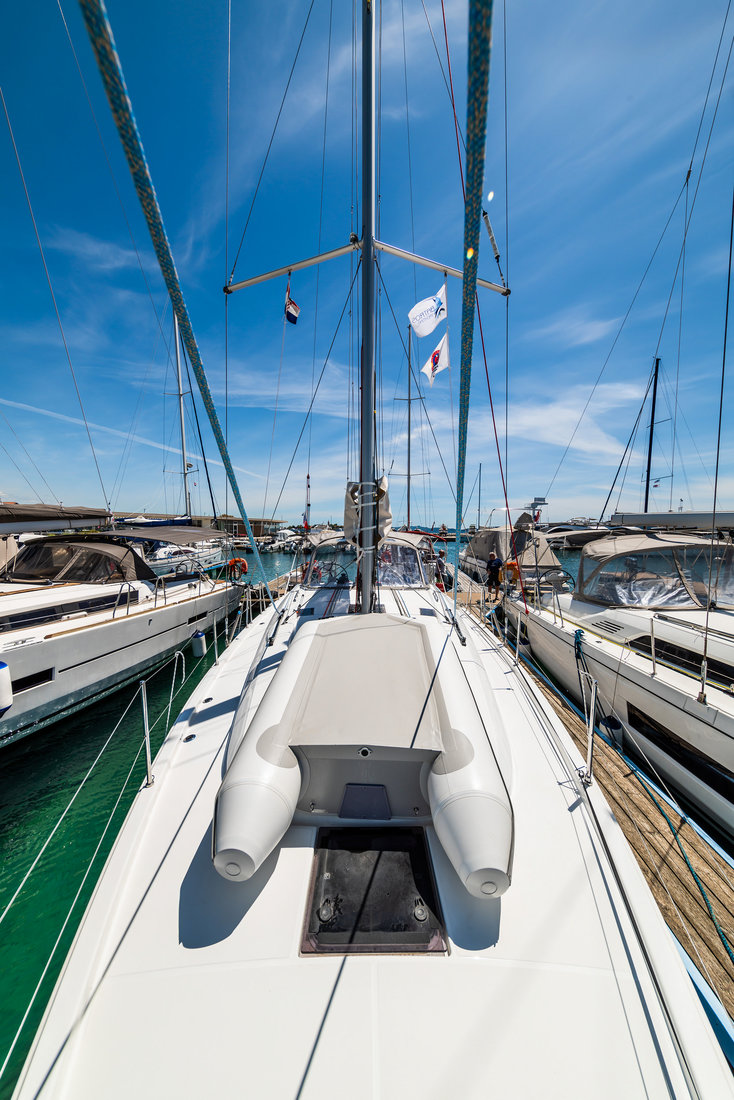Oceanis 40.1 — photo 11