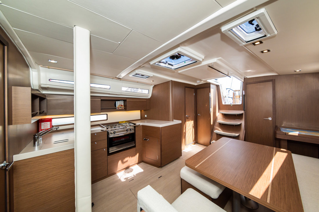 Oceanis 40.1 — photo 17