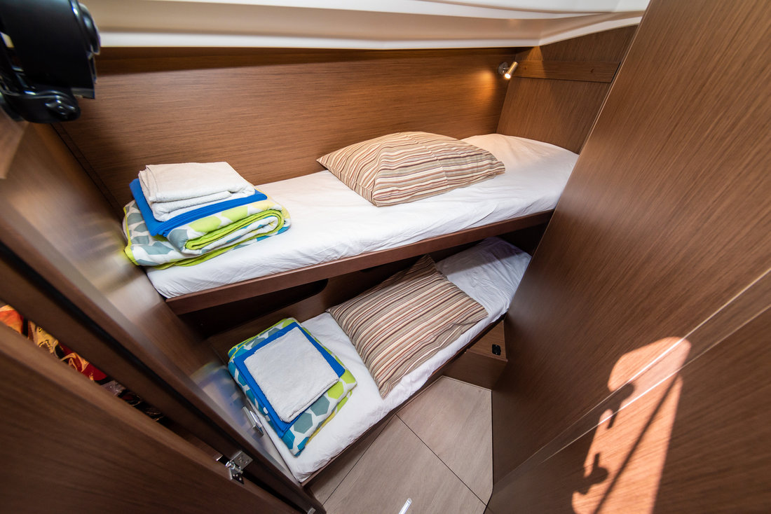 Oceanis 40.1 — photo 31