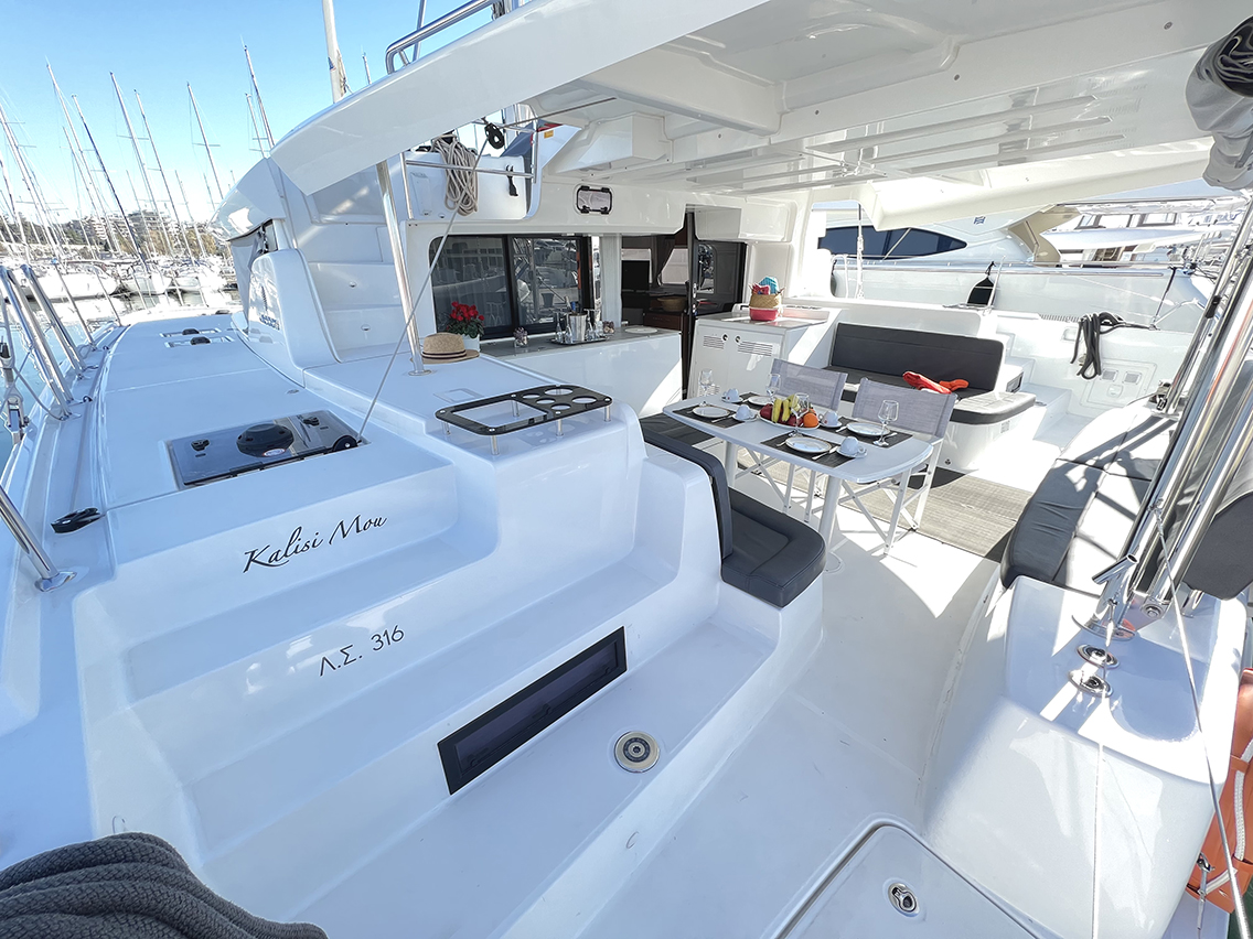 Lagoon 46 - 4 + 2 cab. — photo 11