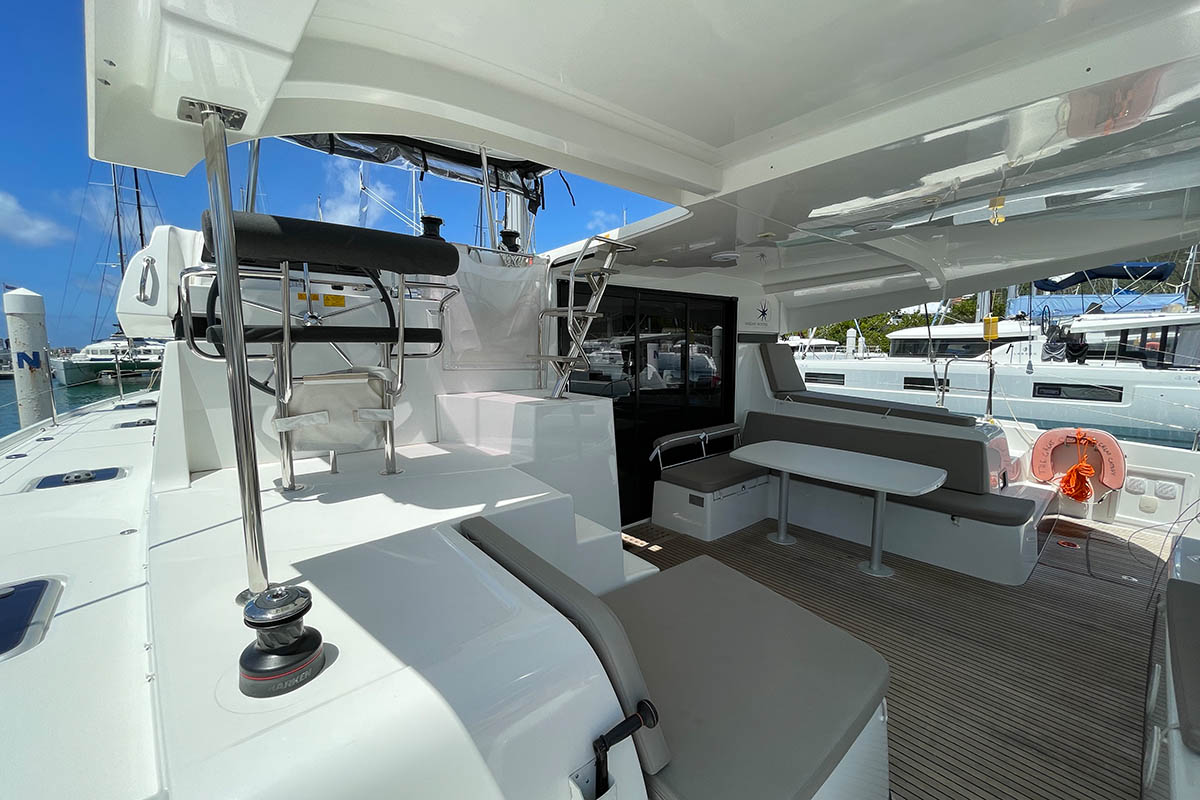 Lagoon 42 - 4 + 2 cab. — photo 4