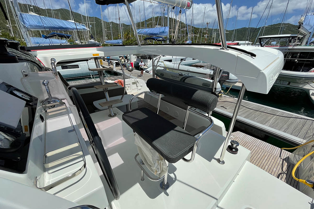 Lagoon 42 - 4 + 2 cab. — photo 9