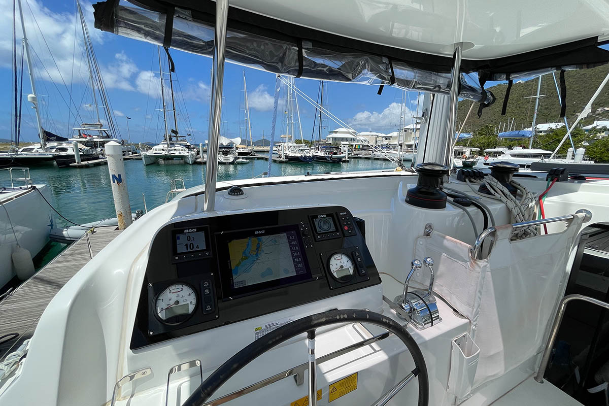 Lagoon 42 - 4 + 2 cab. — photo 12