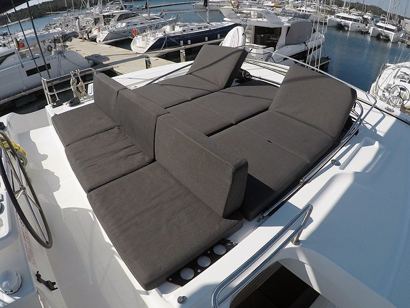 Lagoon 50 - 6 + 1 cab. — photo 9