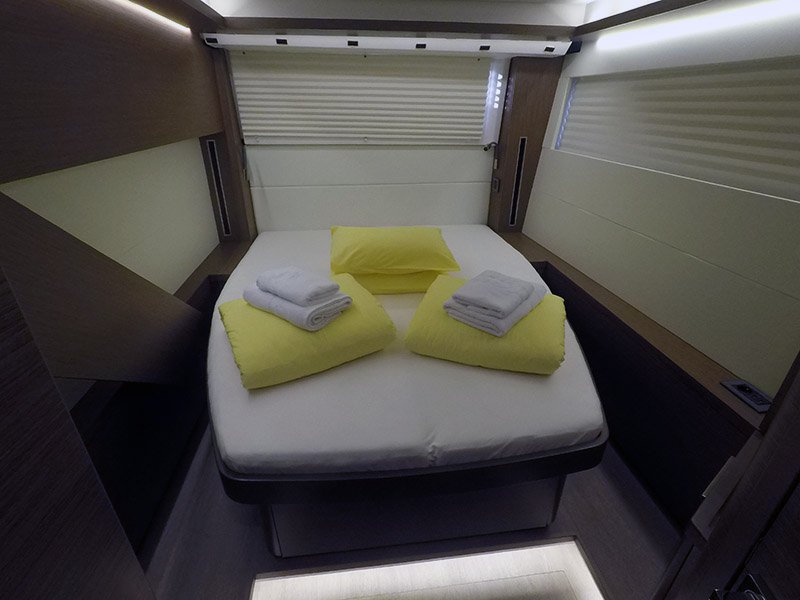 Lagoon 50 - 6 + 1 cab. — photo 35