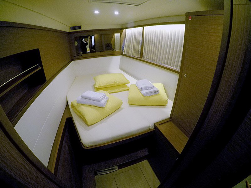 Lagoon 450 - 4 + 2 cab. — photo 23