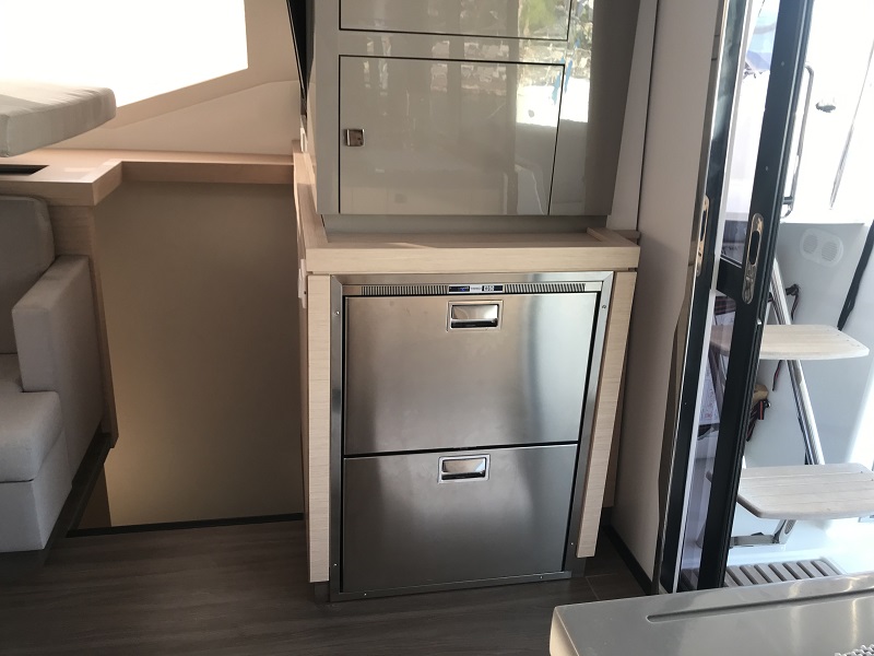 Fountaine Pajot Astrea 42 - 4 + 1 cab. — photo 9