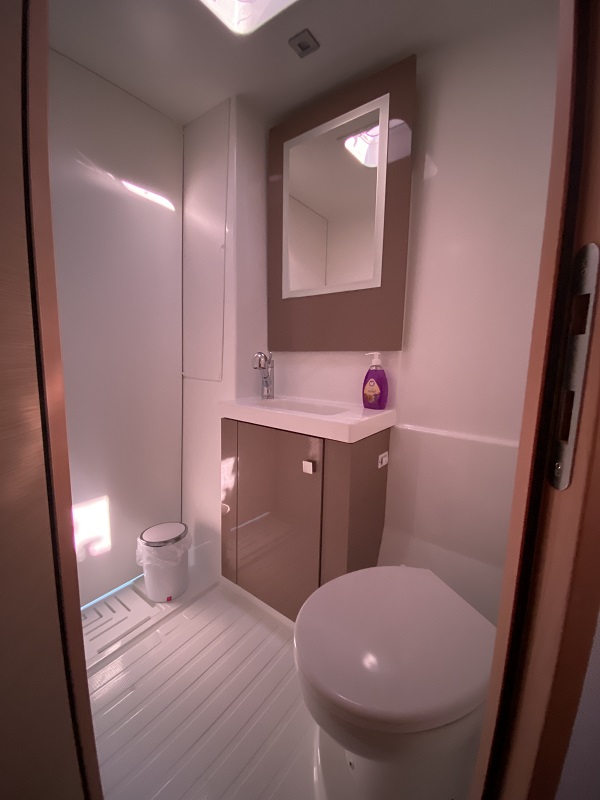 Fountaine Pajot Astrea 42 - 4 + 1 cab. — photo 17