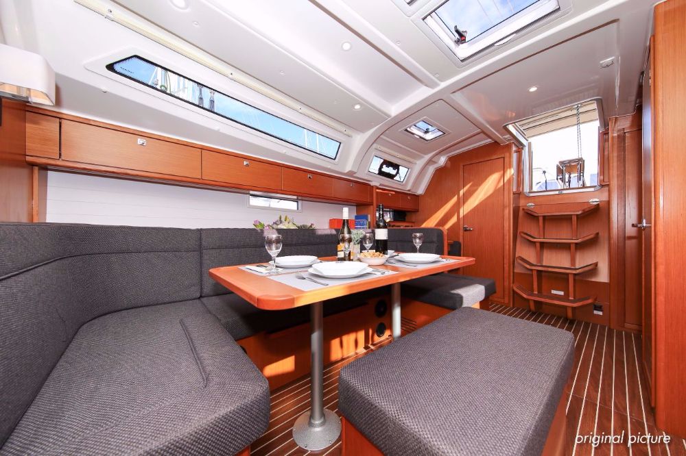 Bavaria Cruiser 41S — photo 6