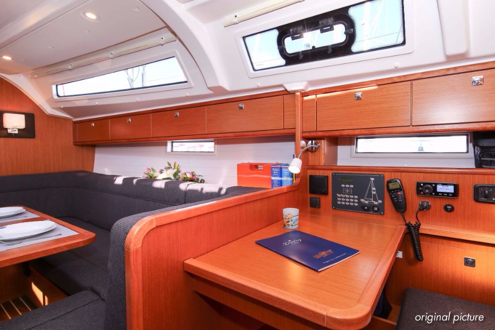 Bavaria Cruiser 41S — photo 10