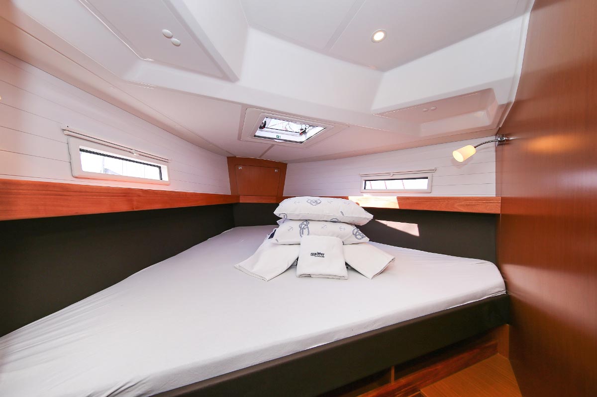 Bavaria Cruiser 41S — photo 19