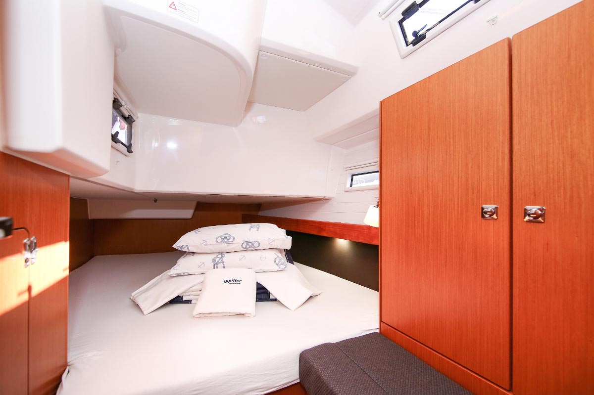 Bavaria Cruiser 41S — photo 23